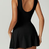 "Lemilla™ Teniska Haljina s Visokim Ovratnikom" can be rewritten as "Lemilla™ Haljina za Tenis s Visokim Ovratnikom".