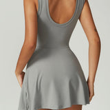 "Lemilla™ Teniska Haljina s Visokim Ovratnikom" can be rewritten as "Lemilla™ Haljina za Tenis s Visokim Ovratnikom".