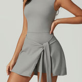 "Lemilla™ Teniska Haljina s Visokim Ovratnikom" can be rewritten as "Lemilla™ Haljina za Tenis s Visokim Ovratnikom".